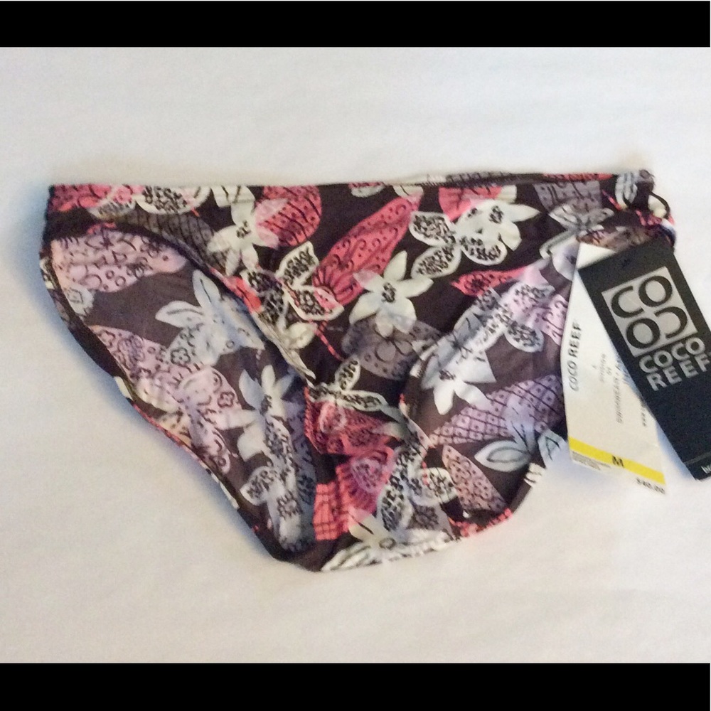 SALE Coco Reef Woman’s Swimsuit Bottoms Size Medium NWT